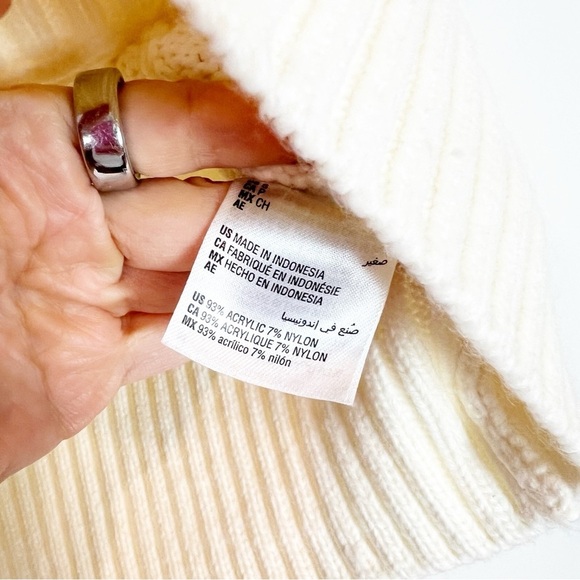 INC OFF-WHITE MOCK NECK CABLE KNIT SLEEVELESS SWEATER VEST WOMENS SMALL - Picture 3 of 4